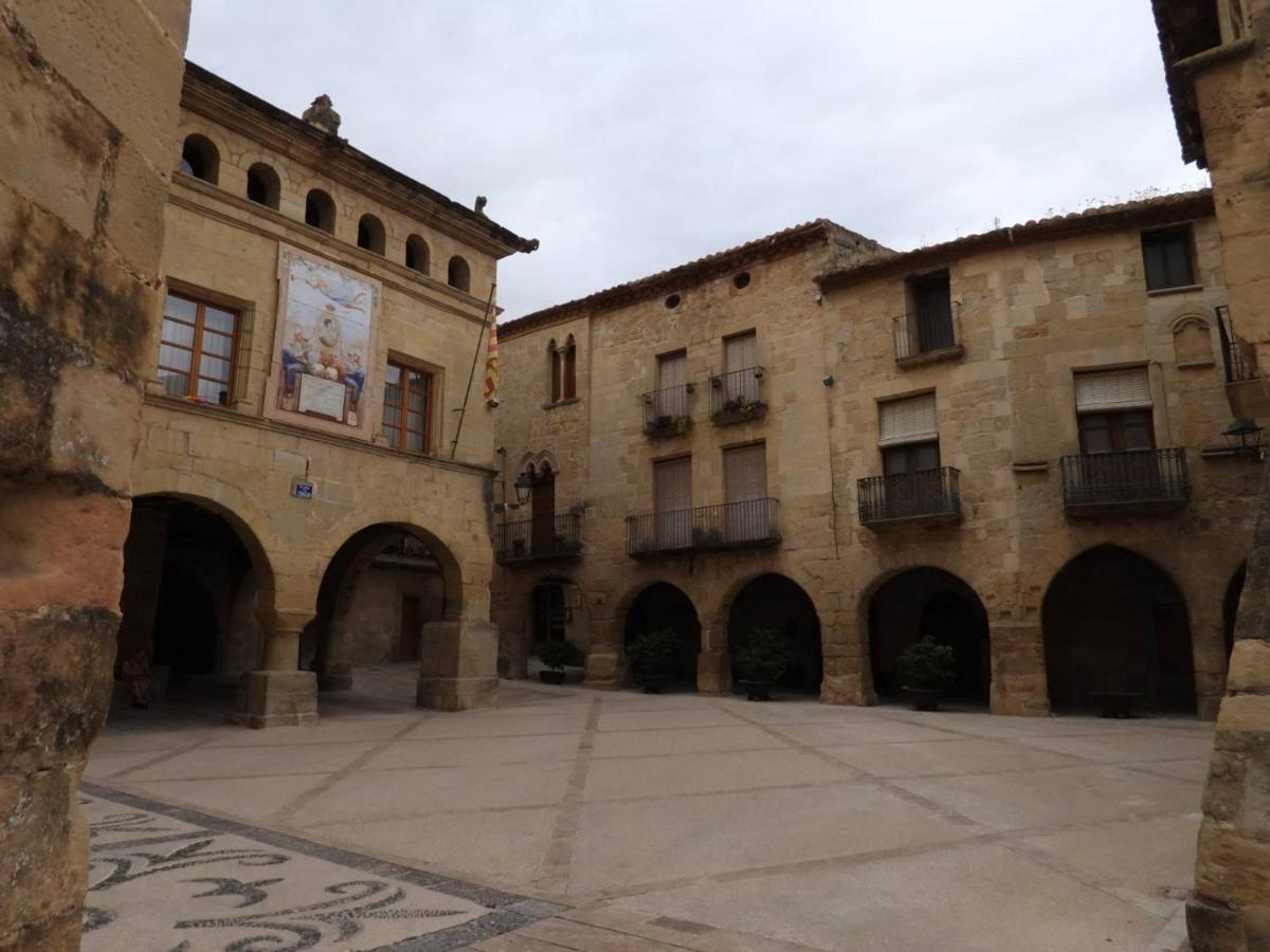 Вилла La Casa Del Castell Орта-де-Сан-Жоан Экстерьер фото