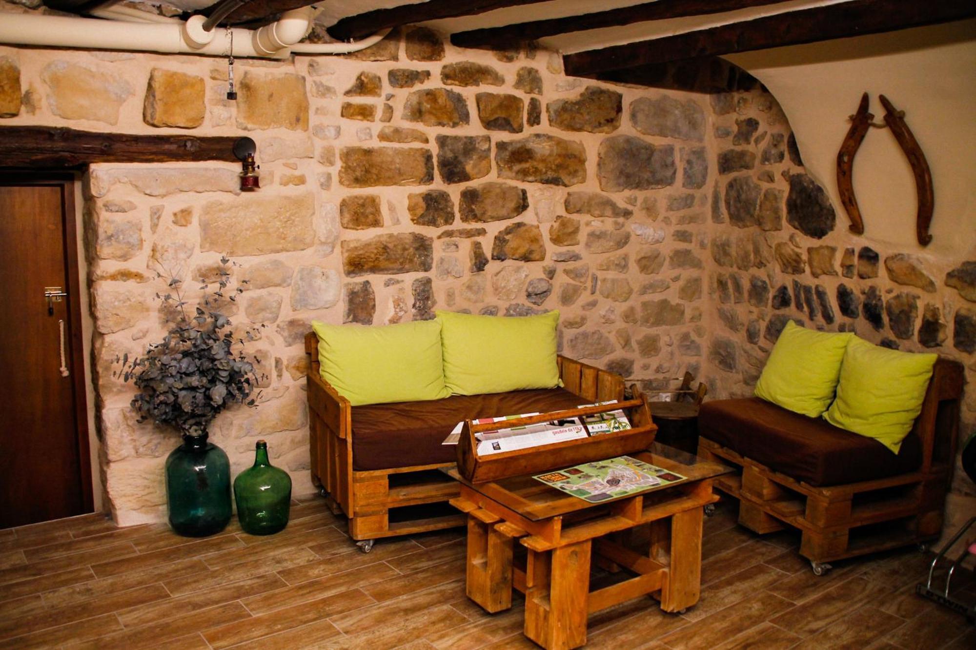 Вилла La Casa Del Castell Орта-де-Сан-Жоан Экстерьер фото