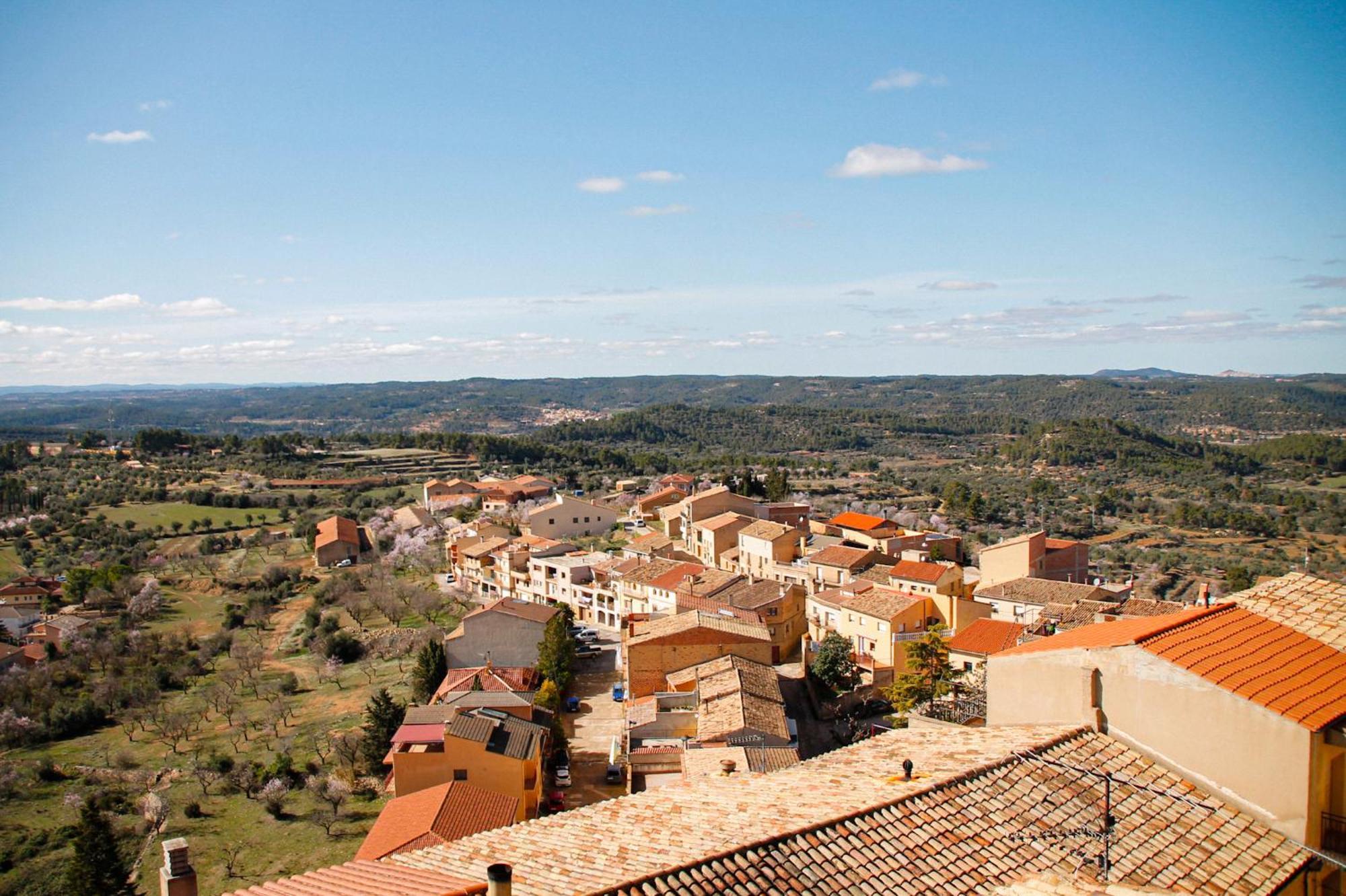 Вилла La Casa Del Castell Орта-де-Сан-Жоан Экстерьер фото